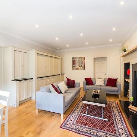 Self Catering , City Centre Apartment With Parking Edinburgh Ngoại thất bức ảnh